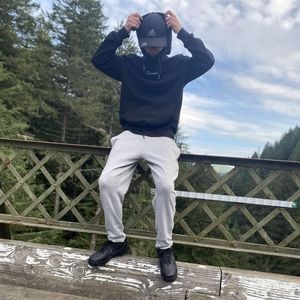 Meet your Posher, Ross